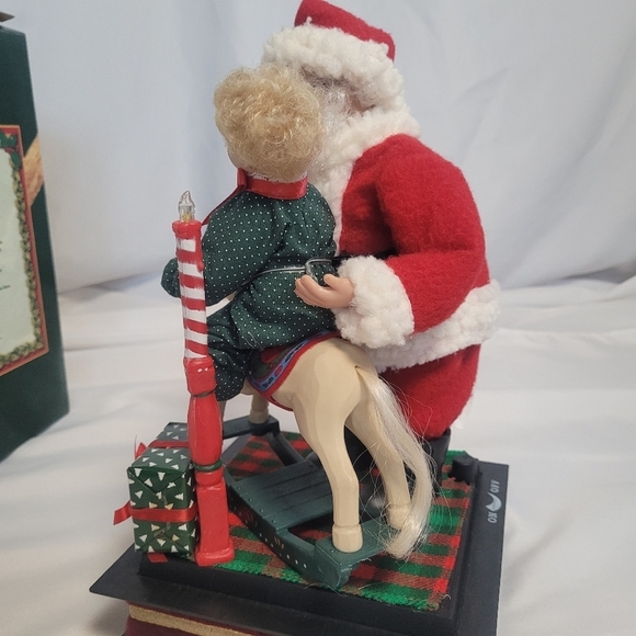 VTG 1993 Holiday Creations Xmas Lighted Musical Santa Rocking Horse Secene - Picture 5 of 16